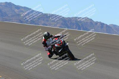 media/Oct-09-2022-SoCal Trackdays (Sun) [[95640aeeb6]]/Bowl (1015am)/